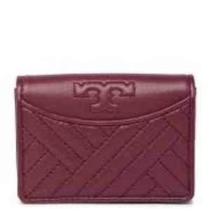 New Tory Burch Garnet Alexa Foldable Wallet